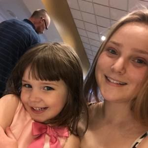 Meet your Posher, Sara